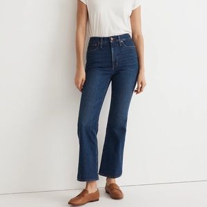 Madewell The Tall Perfect Vintage Flare Crop Jean in Corgan Wash